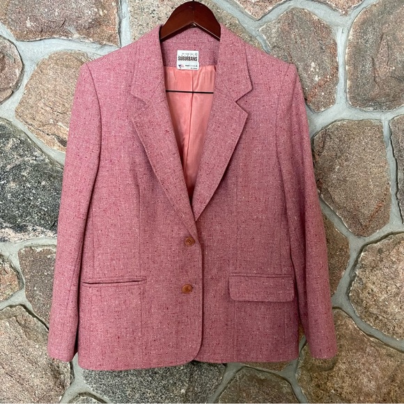 🌹Beautiful Rose coloured Vintage blazer and skirt set - Picture 3 of 13